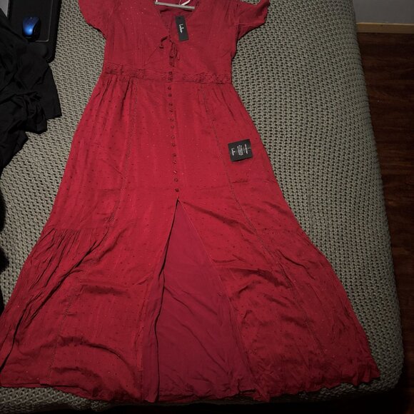 Lulus NWT XL Ruby Red Button Front Clip Dot Rayon Maxi Dress Tiered Ruffle - Picture 6 of 6